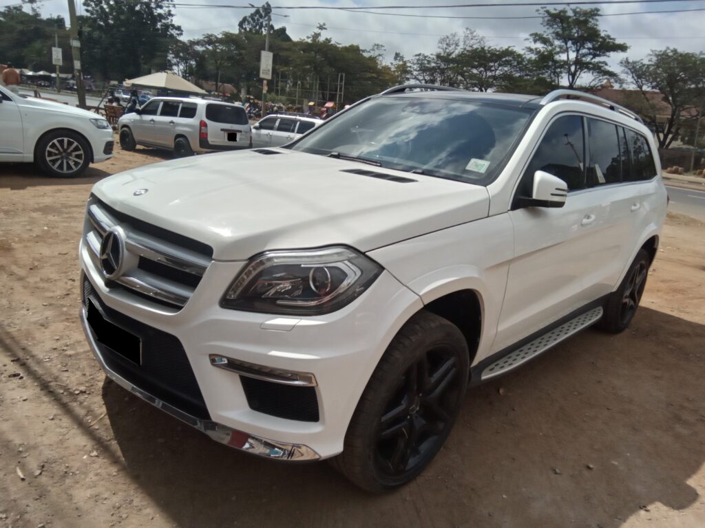 Mercedes-Benz GL350 accident repair Nairobi