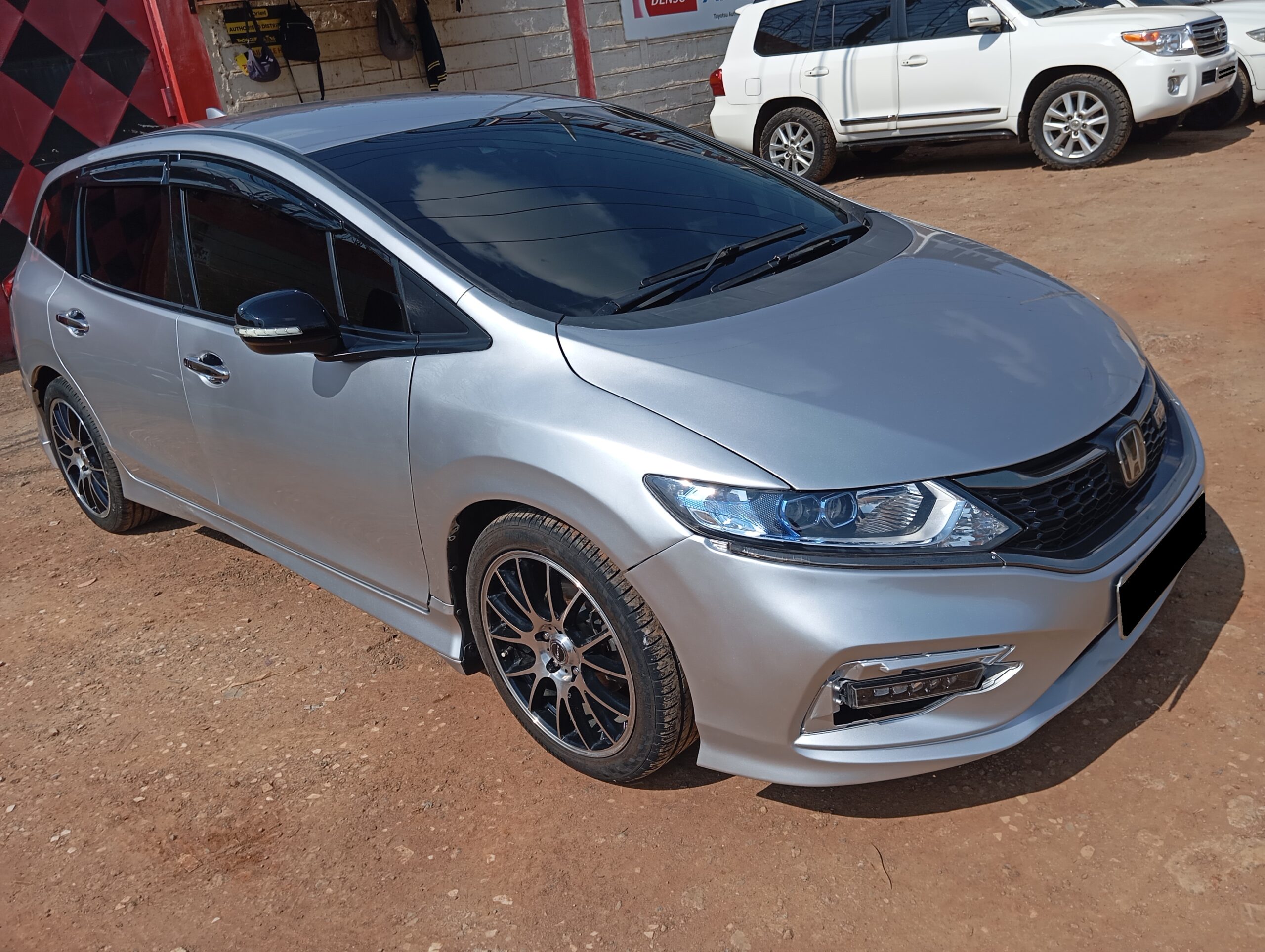 Honda Jade accident repair Nairobi
